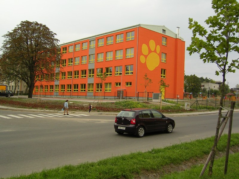 Pohled na novou mateřskou školku na ulici Armádní.jpg