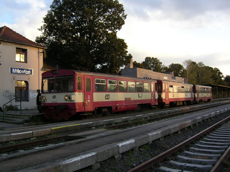 Vlak směr Lysá nad Labem.jpg