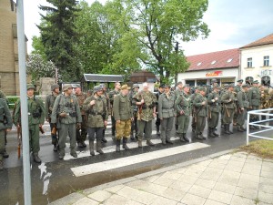 Odkaz na fotogalerii z oslav KLIKNI