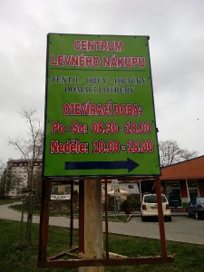 centrum-levneho-nakupu-milovice.jpg